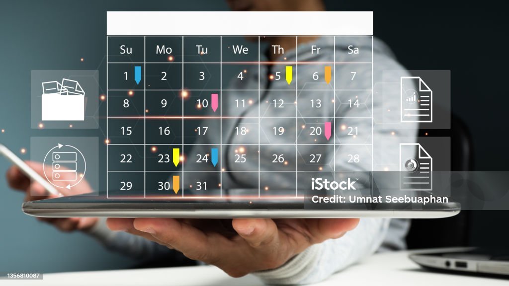 Calendar chart displaying scheduled fitness activities, highlighting the importance of planning and tracking progress. 