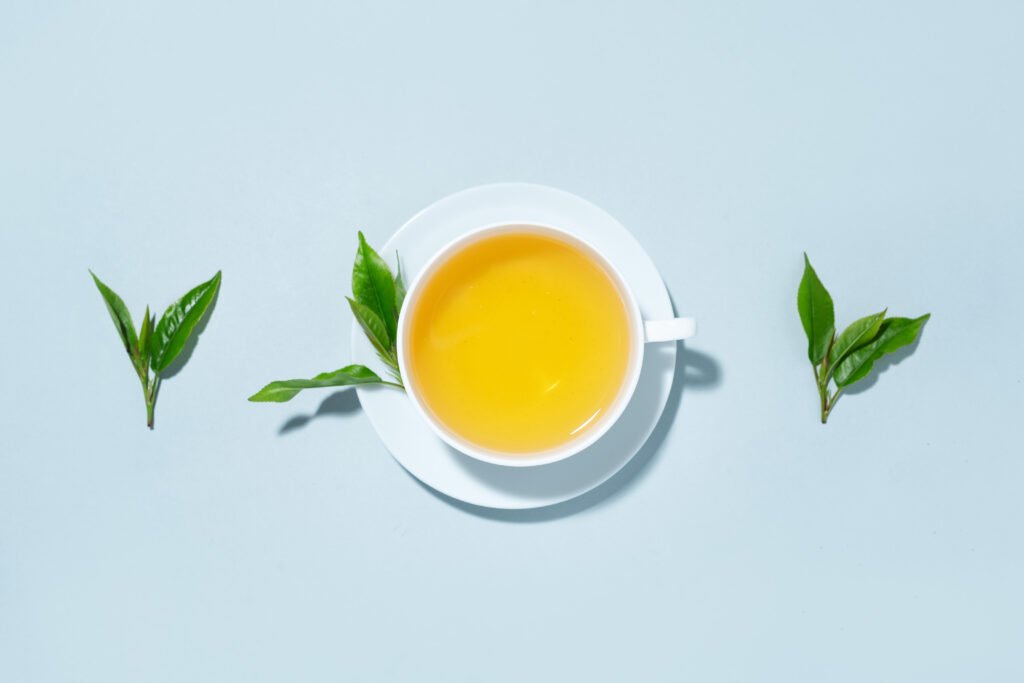 Green tea extract for acne treatments and effective pimple solutions