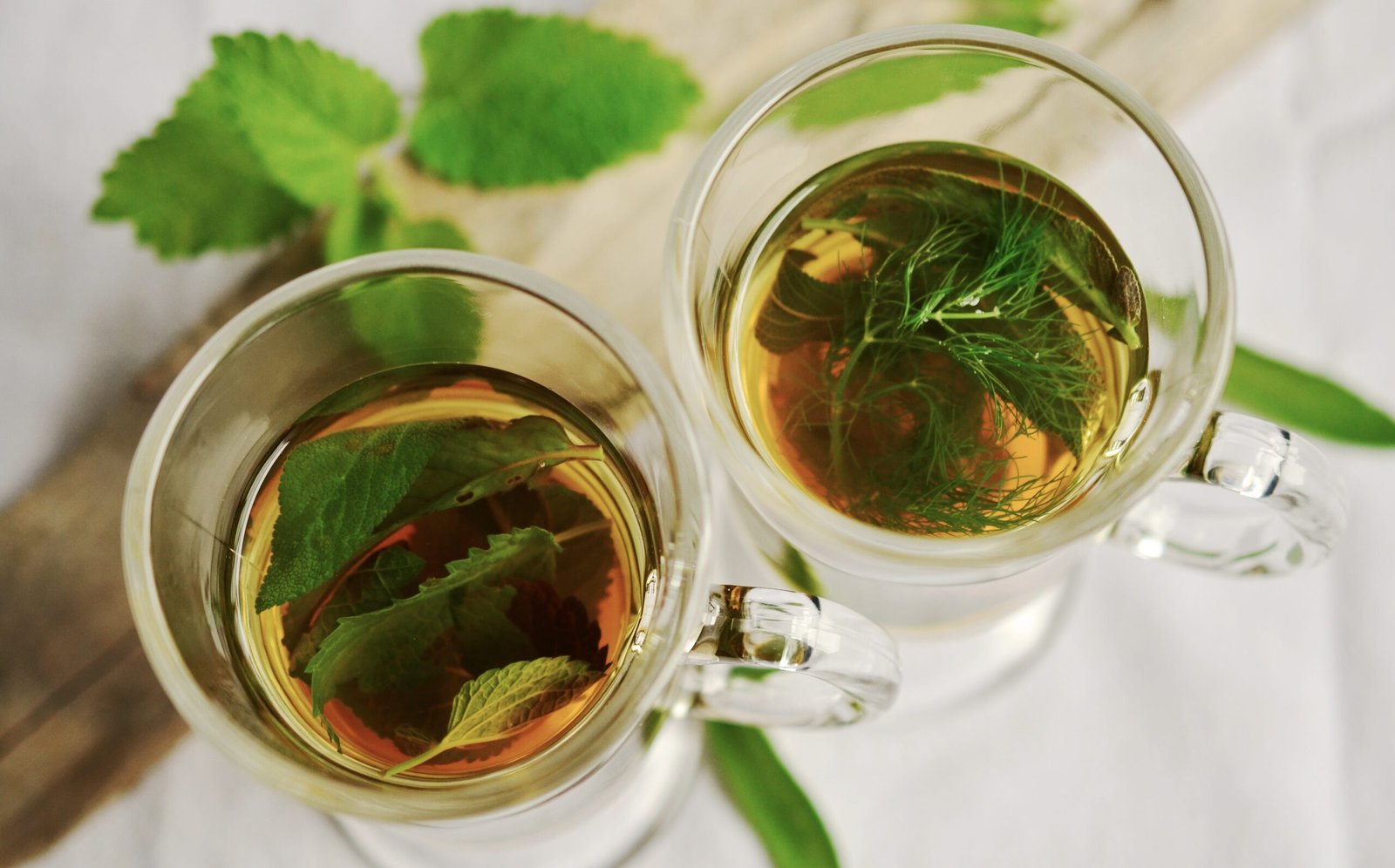 Herbal tea assortment for weight loss, showcasing various types of herbal teas to support your weight management journey.